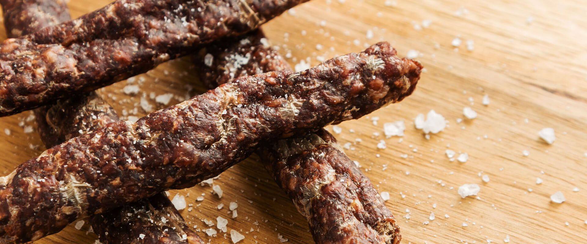 dry wors, herbs and salt